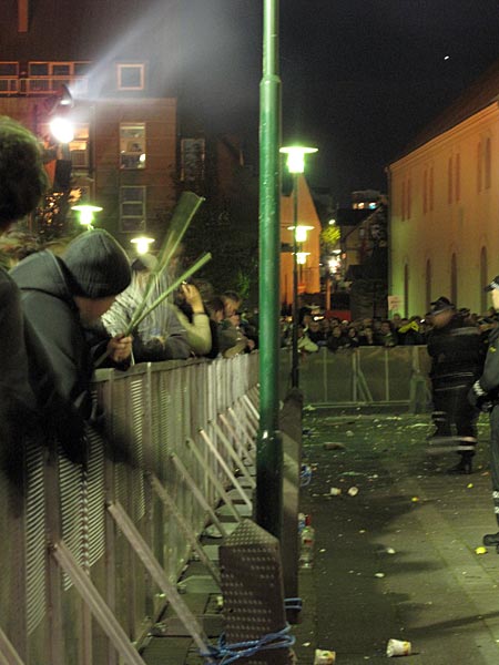 Reykjavík. Demonstration infront of the parliament. -  (4 October 2010)