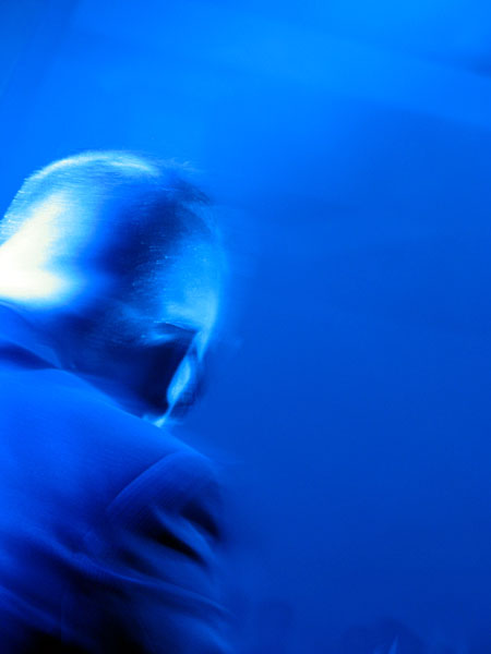 Reykjavík. Konzert - Apparat Organ Quartet. - <a href='http://en.wikipedia.org/wiki/Apparat_Organ_Quartet' target='_blank' class='linksnormal'>Apparat_Organ_Quartet</a> (auf <a href='http://www.facebook.com/ApparatOrganQuartet' target='_blank' class='linksnormal'>facebook</a>). (09.12.2010)