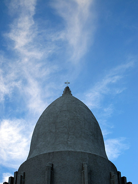 Reykjavík. Ankommen. - Die Kirche 'Hallgrímskirkja'. (15.01.2011)