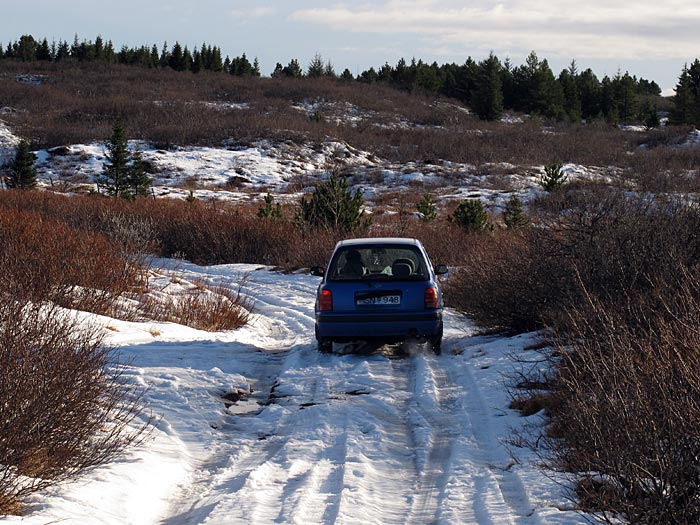 Álftavatn. In winter in the summer cottage III. - Jep, it goes! And without 4WD! (20 February 2011)