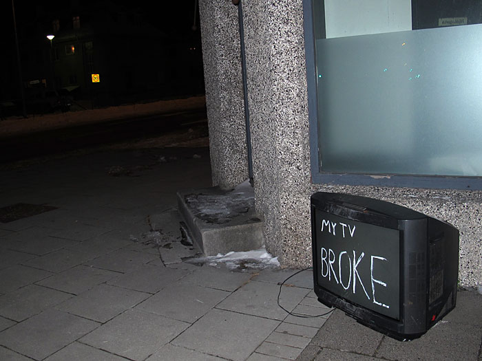 Reykjavík. Miscellaneous XXVIII. - "MY TV BROKE.". (12 till 26 March 2011)