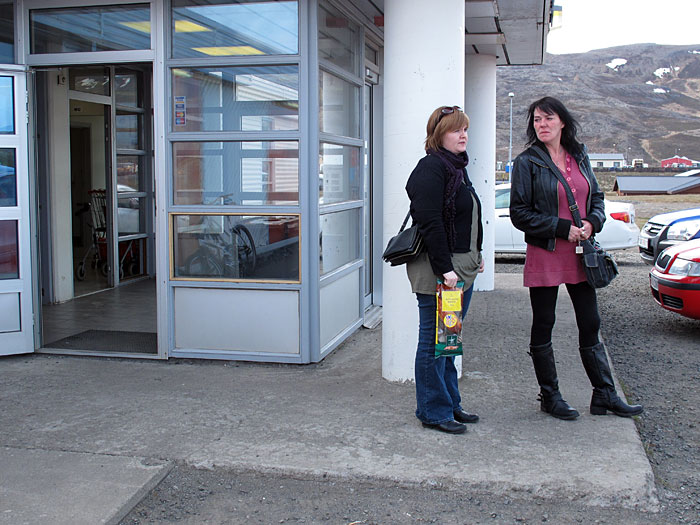 Djúpavík. Arrival. - Still in Hólmavík. Kaupfélagið. III. Kaja and Brynja. (26 May 2011)