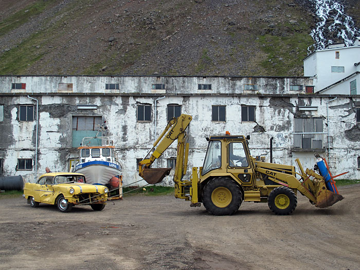 Djúpavík. Well, the yellow car did not start. - 1/11. (4 July 2011)