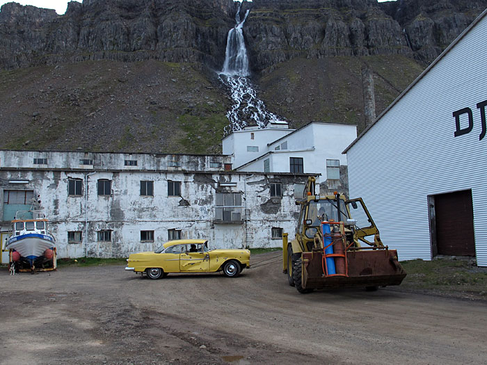 Djúpavík. Well, the yellow car did not start. - 4/11. (4 July 2011)