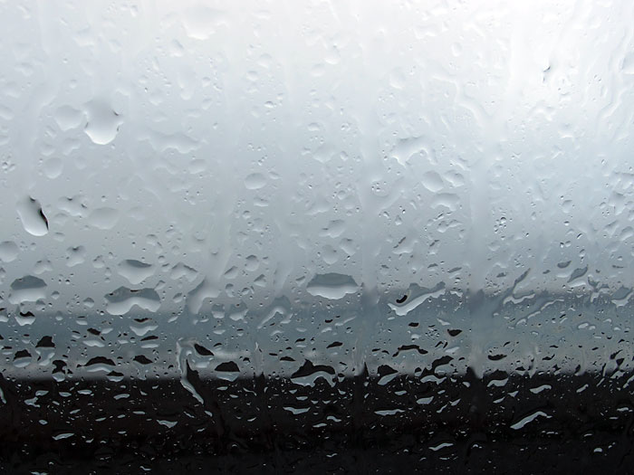Kleifarvatn. Rain! Rain! Rain! -  (25 September 2011)