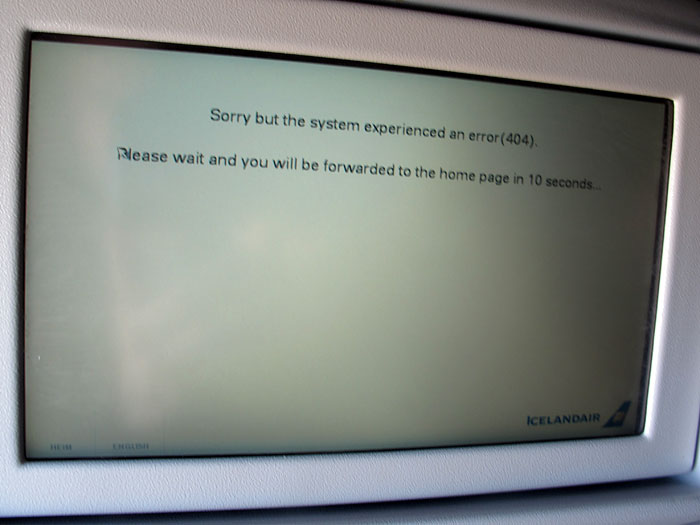 Island. Flug nach Deutschland. - Zum Glück nur ein Systemfehler beim Abspielen eines Filmes ;-). (06.10.2011)