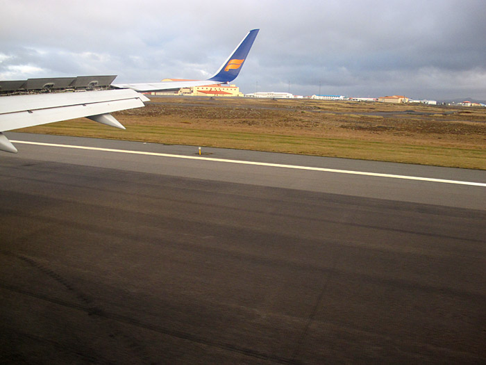 Iceland. Flight back to Iceland. - Landed! (17 October 2011)