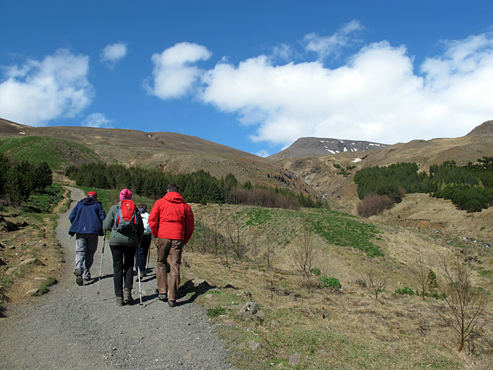 Reykjavík. Esja - das erste Mal. - Zusammen mit Freunden bestiegen ich den 'Hausberg' vor den Toren Reykjavíks Esja - für mich das erste Mal! (05.05.2012)