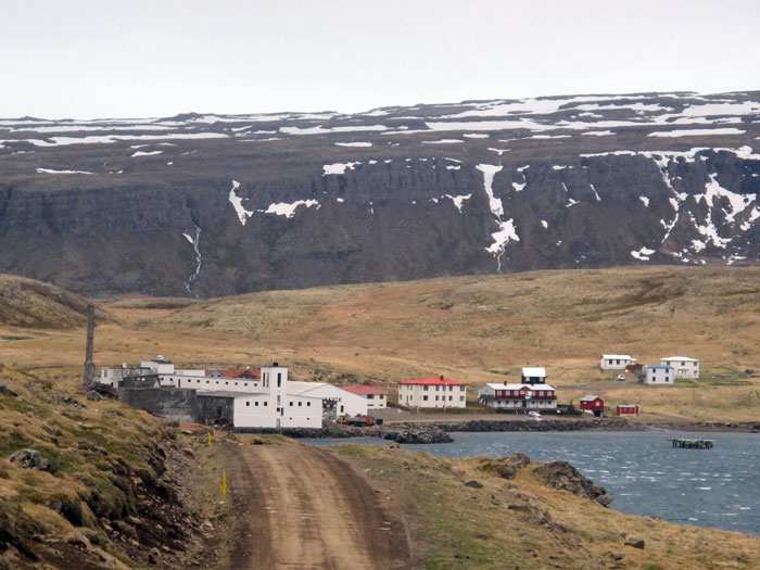 Strandir. Auf dem Weg nach Djúpavík. - Djúpavík! (25.05.2012)