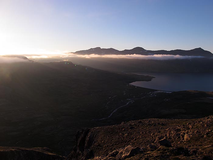 Djúpavík. Hiking in the evening hours. - Making a break and enjoying! Psst ... (1 August 2012)