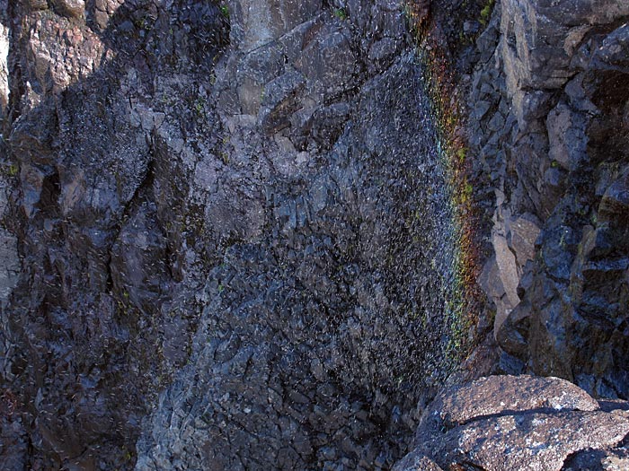 Djúpavík. Wandern, aber nur etwas: Zum Wasserfall. - ... (06.08.2012)