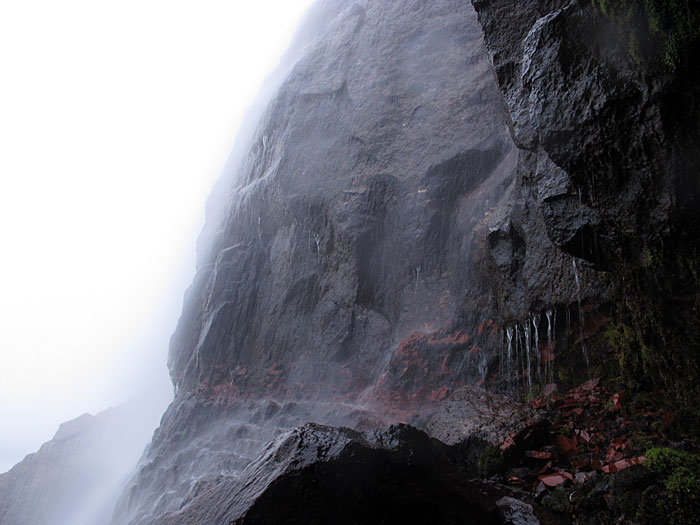 Djúpavík. Der Wasserfall, aber etwas anders. - III. (14.08.2012)