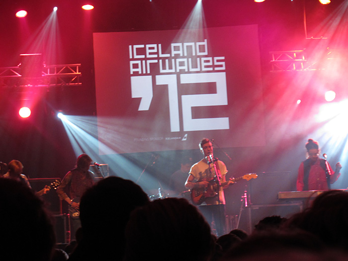 Reykjavík. Iceland Airwaves '12, part III. - Sin Fang (IS) - on stage; on <a href='http://www.facebook.com/sinfanggg' target='_blank' class='linksnormal'>Facebook</a> and on their <a href='http://www.heysinfang.com' target='_blank' class='linksnormal'>homepage</a>. (3 November 2012)