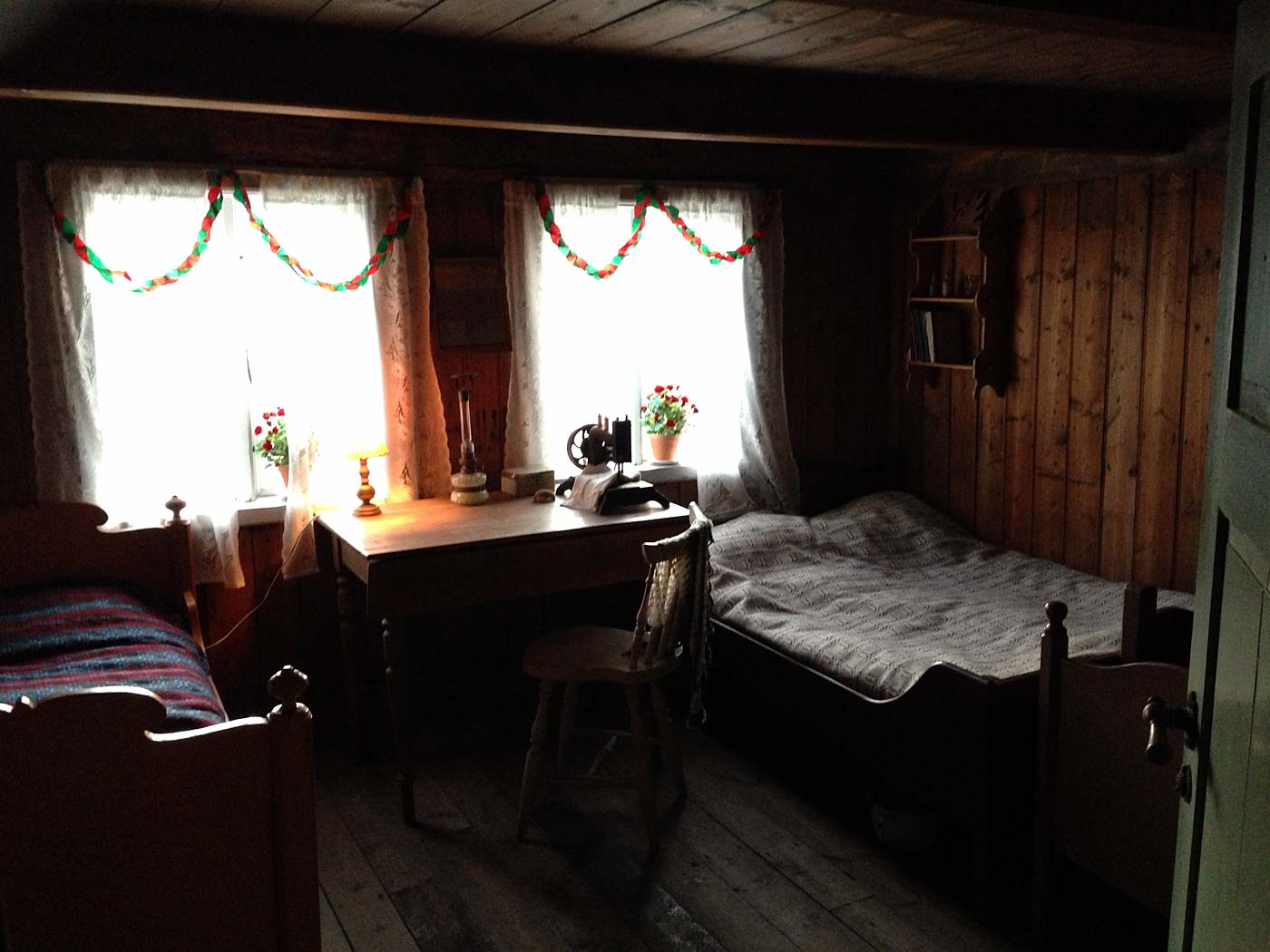 Reykjavík. Árbær Open Air Museum. - Bedroom. (9 December 2012)