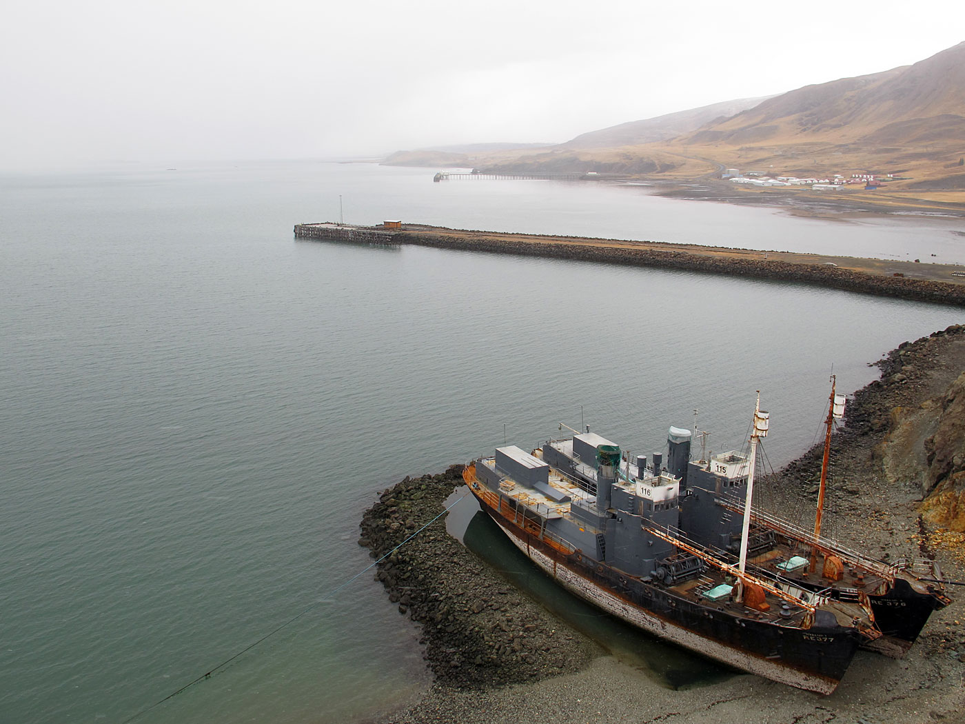 Hvalfjörður. Ausflug 2. Etwas Hvalfjörður. Viel Weiss und Grau. - III. (03.03.2013)