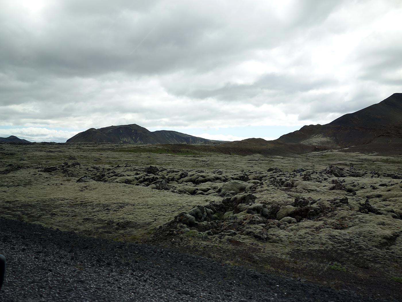 Rund um Island. Tag I. Reykjavík - Djúpivogur. - Irgendwo noch bei Reykjavík, aber schon in Richtung Osten ... (02.07.2013)