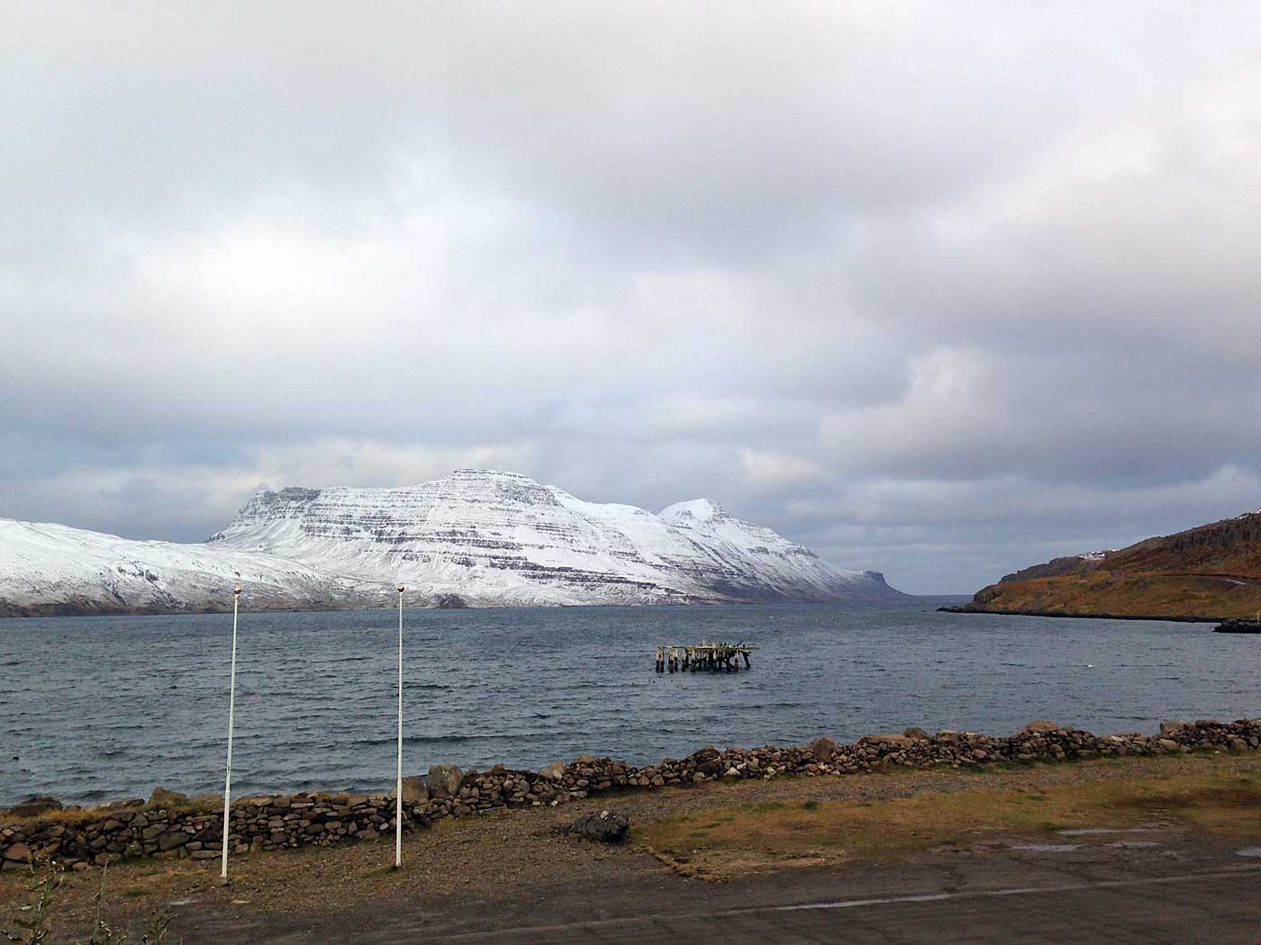 Djúpavík. A whole day in the north. - Back in Djúpavík. (<a href='http://www.grapevine.is/Travel/ReadArticle/Home-To-The-Loneliest-Hotel-In-The-World' target='_blank' class='linksnormal'>Article</a> about this trip on Reykjavík Grapevine). (5 October 2013)