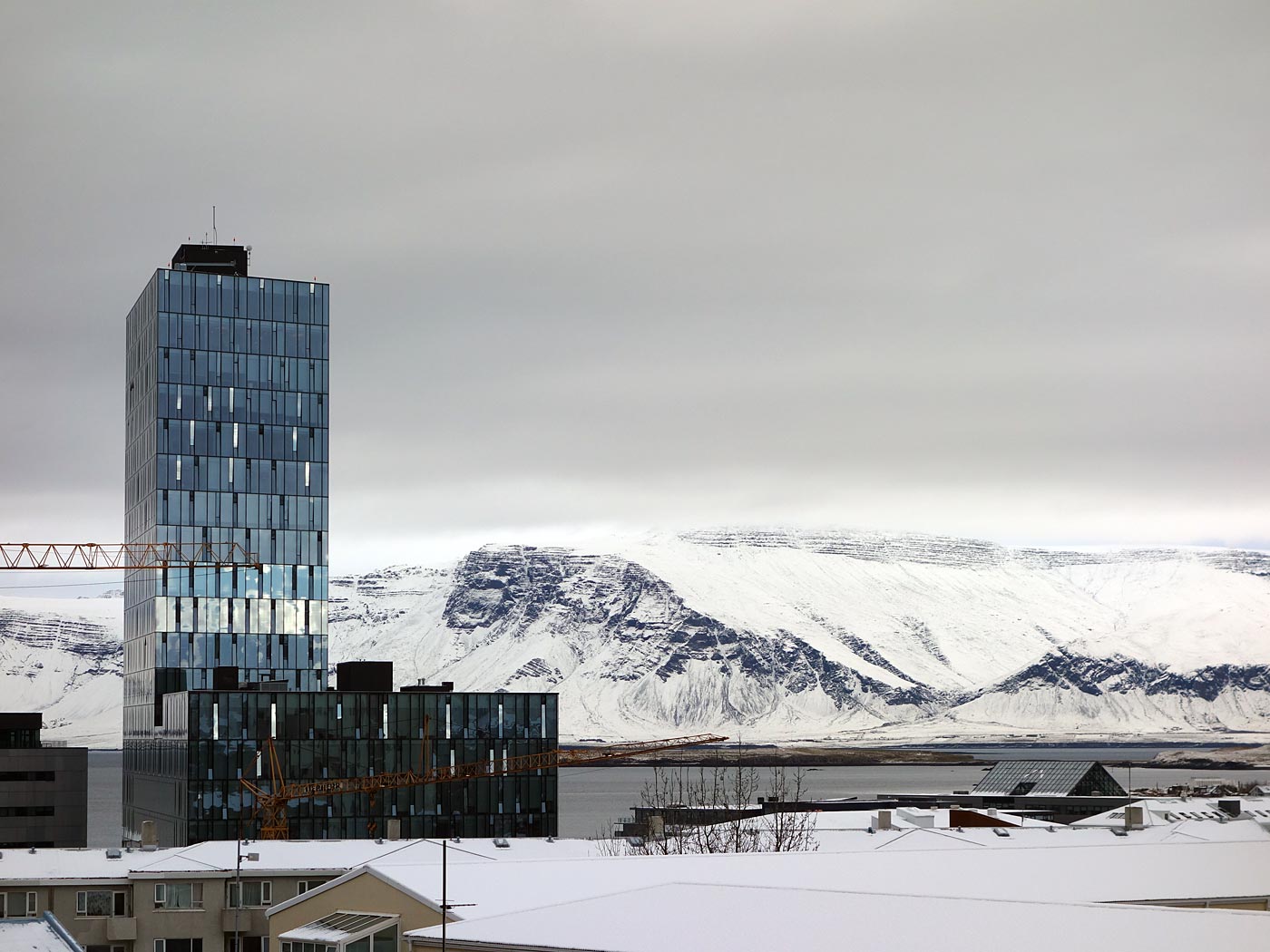 Reykjavík. First snow in Reykjavík. - Esja, and a little bit of 'Reykjavík skyline'. (10 October 2013)