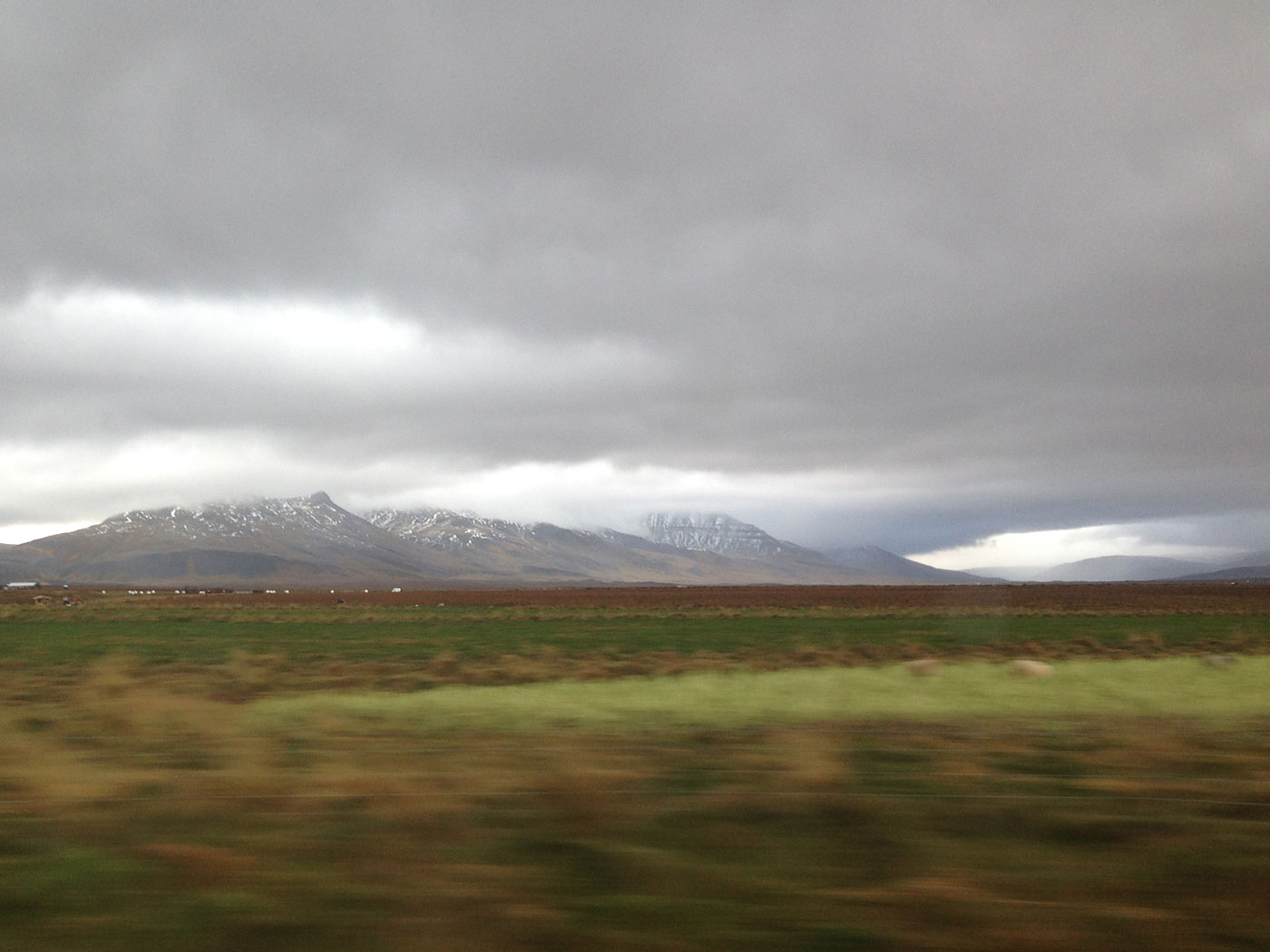 Reykjavík - Djúpavík. Clouds. - Cloudy further north. (11 October 2013)