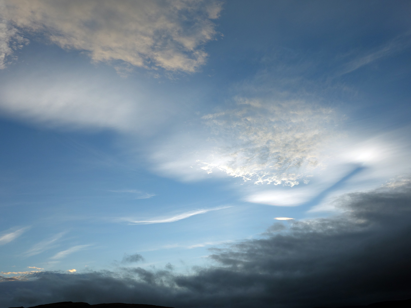 Reykjavík - Djúpavík. Wolken. - f. XXI. (11.10.2013)