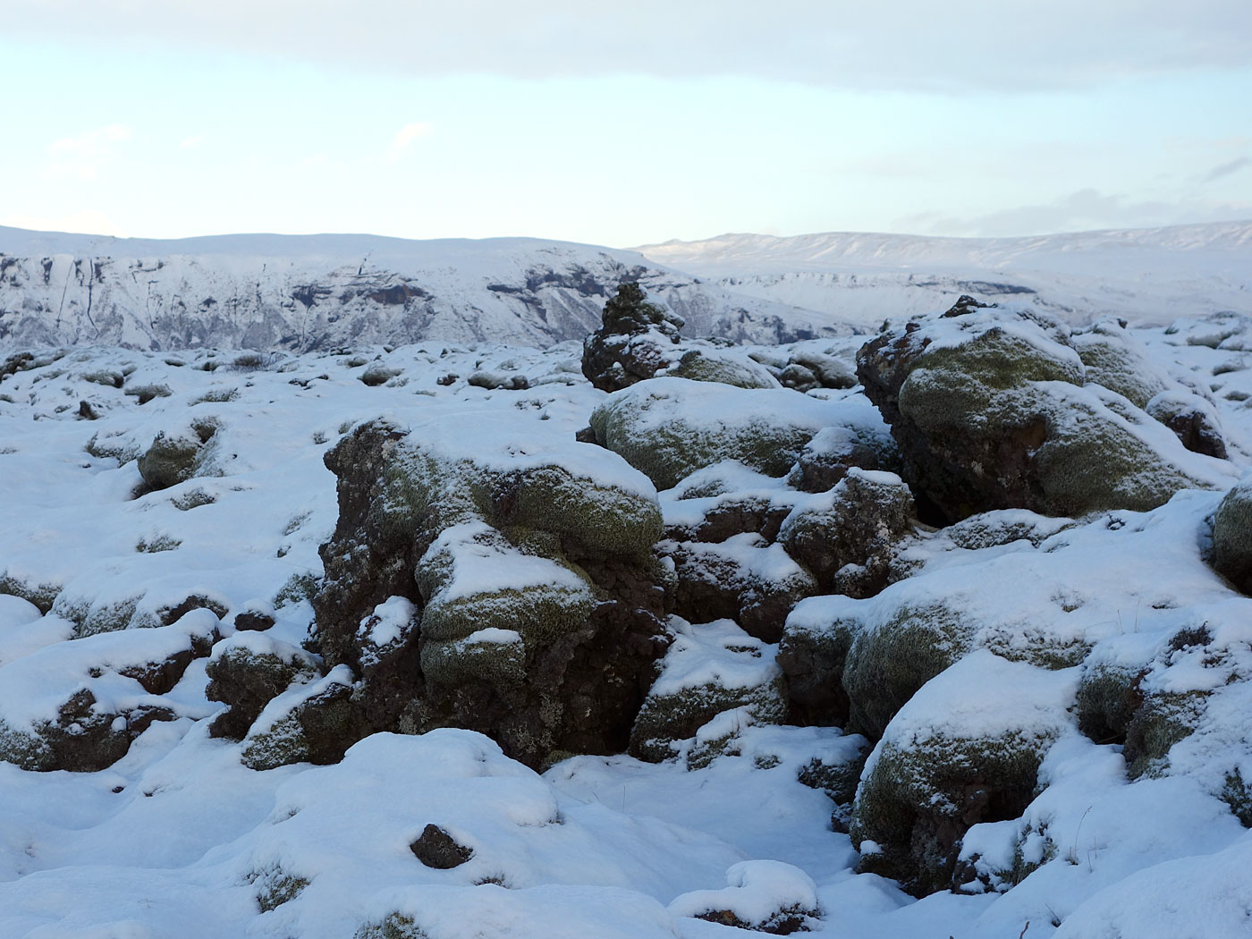 Kirkjubæjarklaustur to (almost) Vík. - Icy worlds - <a href='http://en.wikipedia.org/wiki/Laki' target='_blank' class='linksnormal'>Eldhraun</a>... II. (17 November 2013)