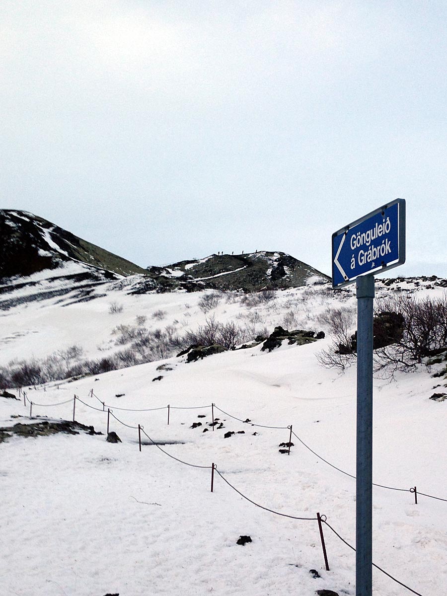 Grábrók. Short hike, near Bifröst. - I. Hiking path to hike on the top of Grábrók. (31 December 2013)