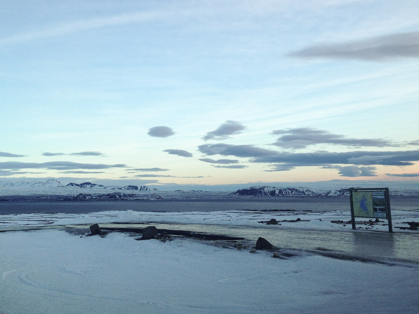 Þingvellir. Short trip. - Þingvallavatn lake. (5 January 2014)