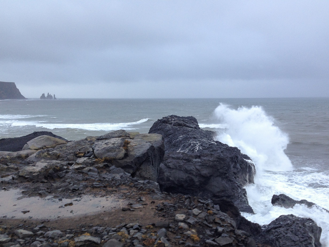 South Coast. Part 4 - Dyrhólaey and Kirkjufara. - <a href='http://en.wikipedia.org/wiki/Dyrhlaey' target='_blank' class='linksnormal'>Dyrhólaey</a> and coast Kirkjufara. (18 January 2014)