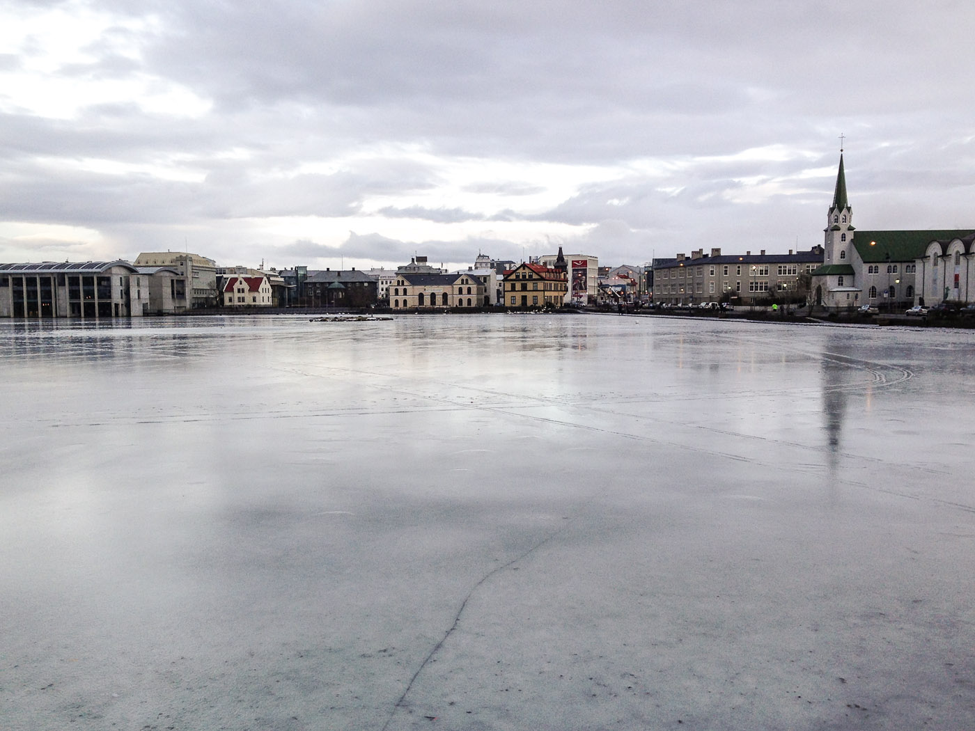 Reykjavík. Miscellaneous LXXIV. - Tjörnin lake, frozen. I. (2 till 21 February 2014)