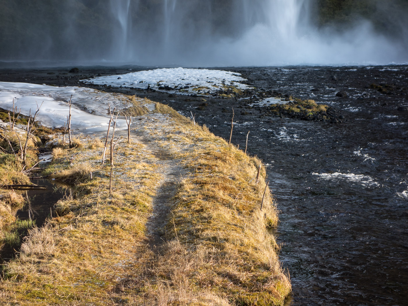 South coast. Driving to (near) Vík! - Seljalandsfoss. II. (1 March 2014)