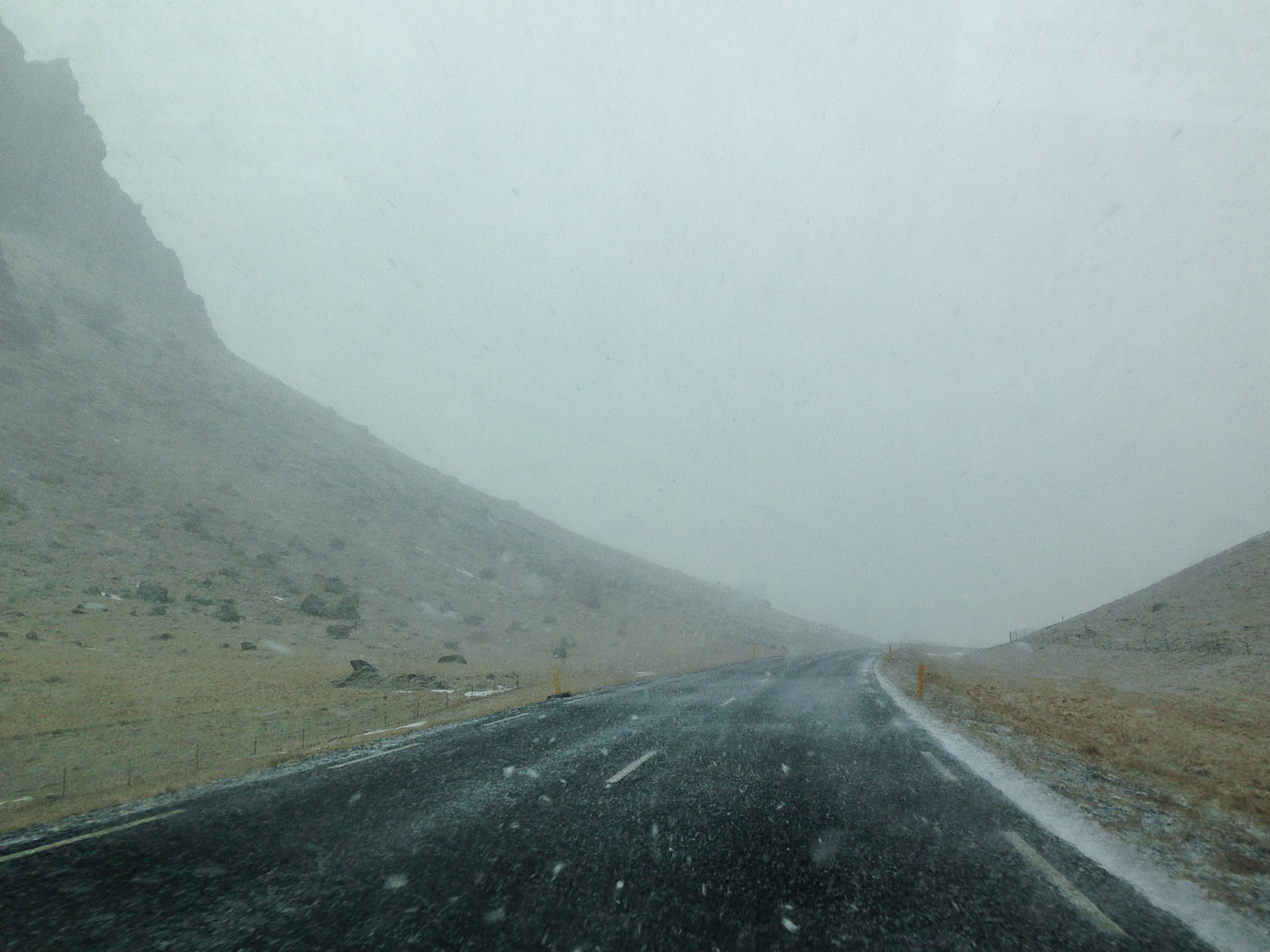 South coast. Driving back to Reykjavík! - Near Vík, snow! (2 March 2014)