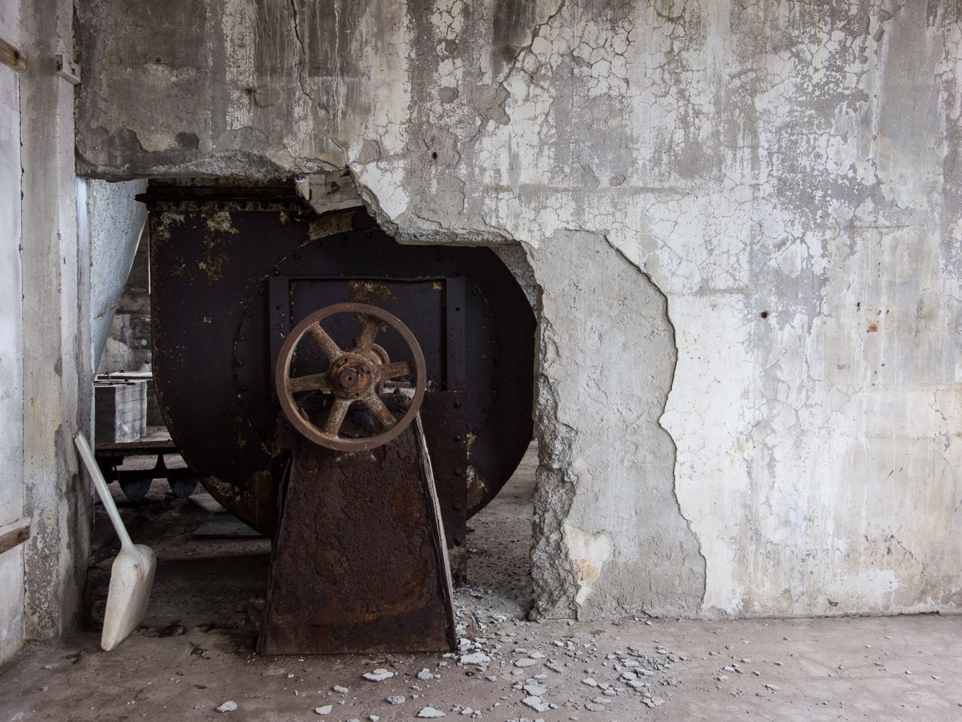 Djúpavík. Week 5. - Herring factory. I. (23 June till 29 June 2014)
