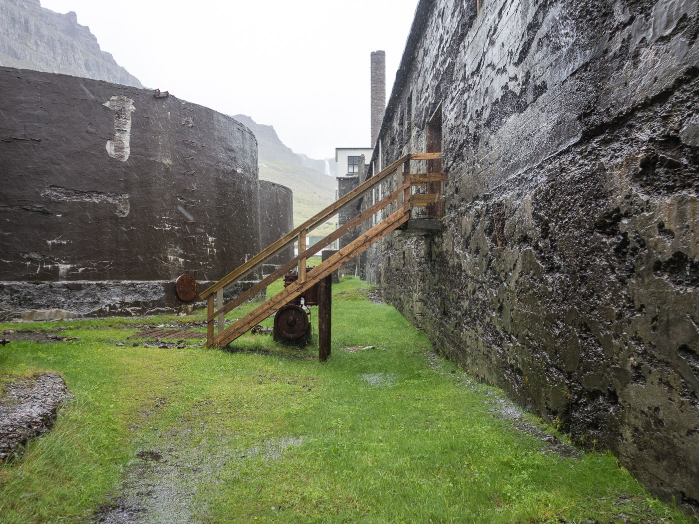 Djúpavík. Week 6. - Rain, rain, rain. The Old Herring Factory ... (30 June till 6 July 2014)