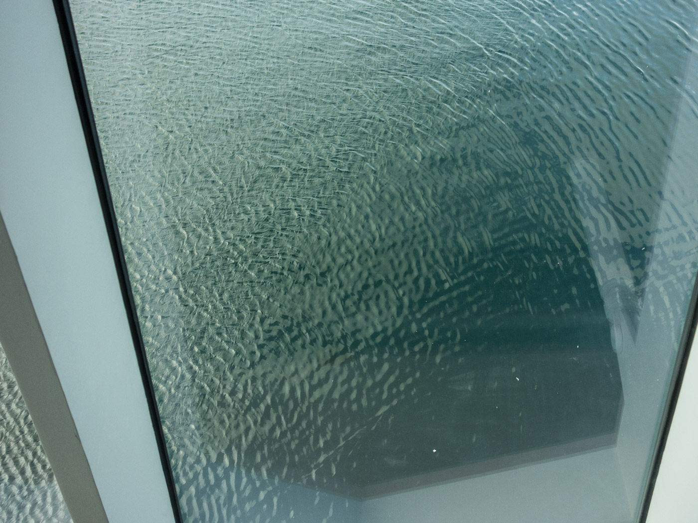 Reykjavík. Water, seen from HARPA. - I. (9 September 2014)