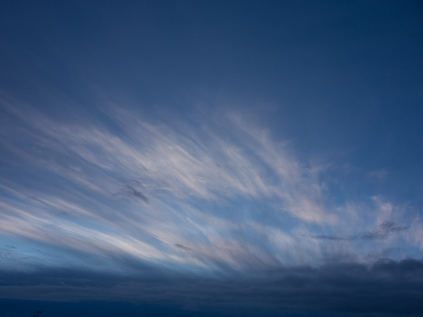 Reykjavík. Miscellaneous LXXXV. - March - winter to spring, but in very short steps ... (8 till 31 March 2015)