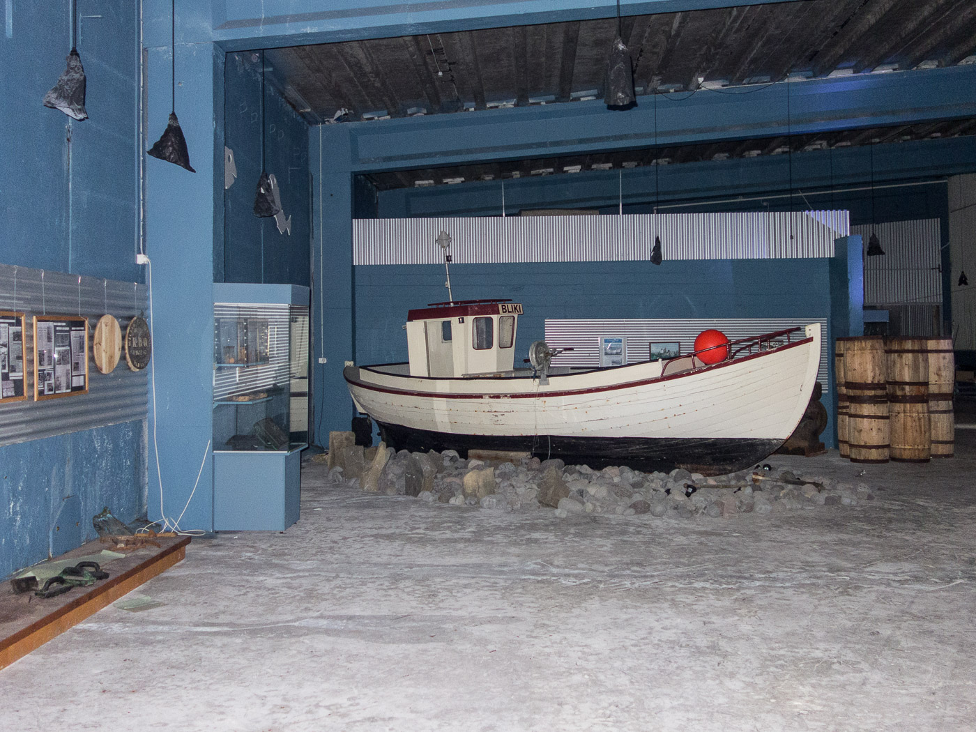 STEYPA Photography Exhibition. First time in Ólafsvík. - <a href='http://www.steypaphoto.com' target='_blank' class='linksnormal'>STEYPA</a> VI. And a boat!? (14 March 2016)