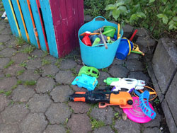 03 October 2015
