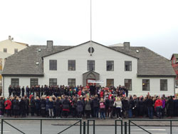 23 October 2015